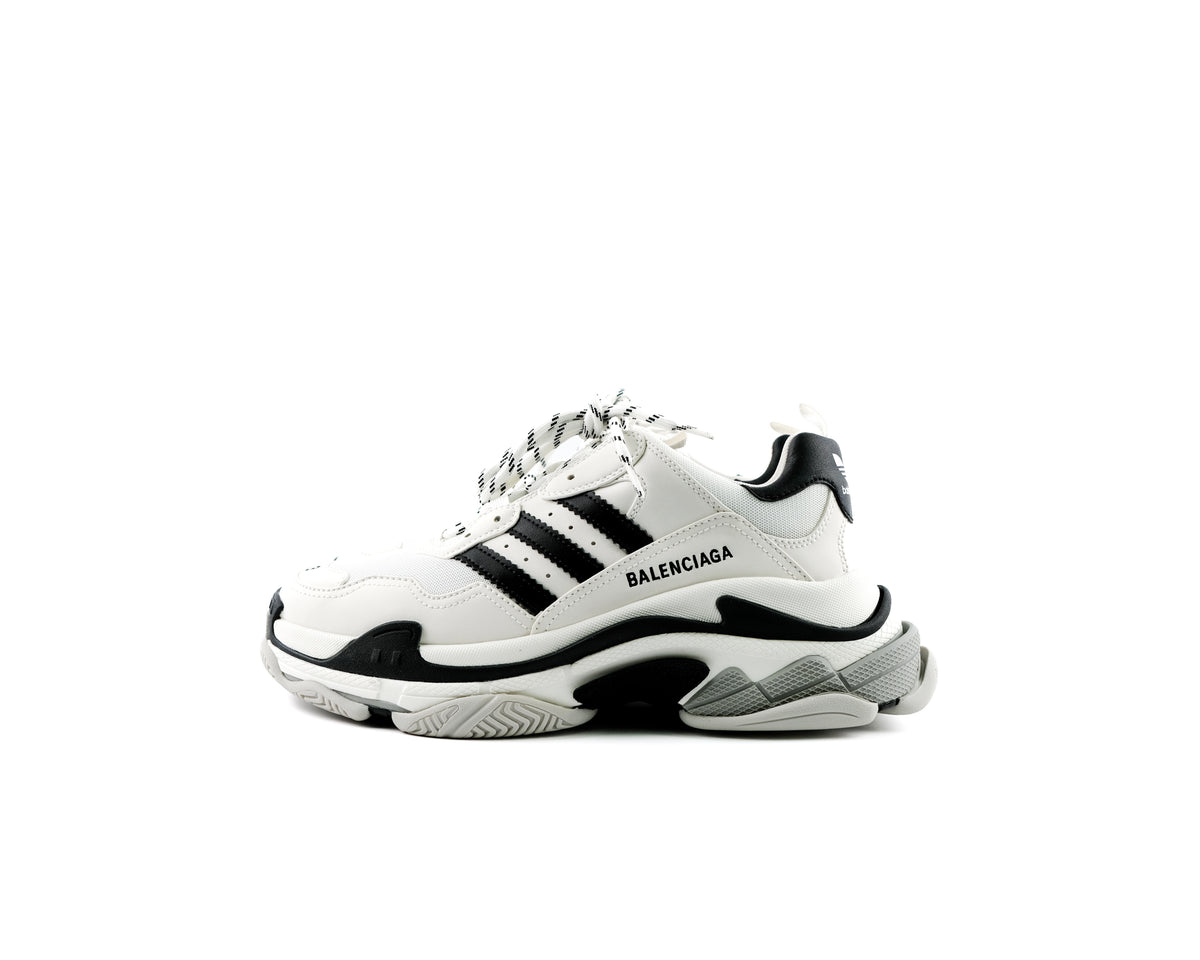 Balenciaga x Adidas Triple S Panelled Sneakers – n| pose