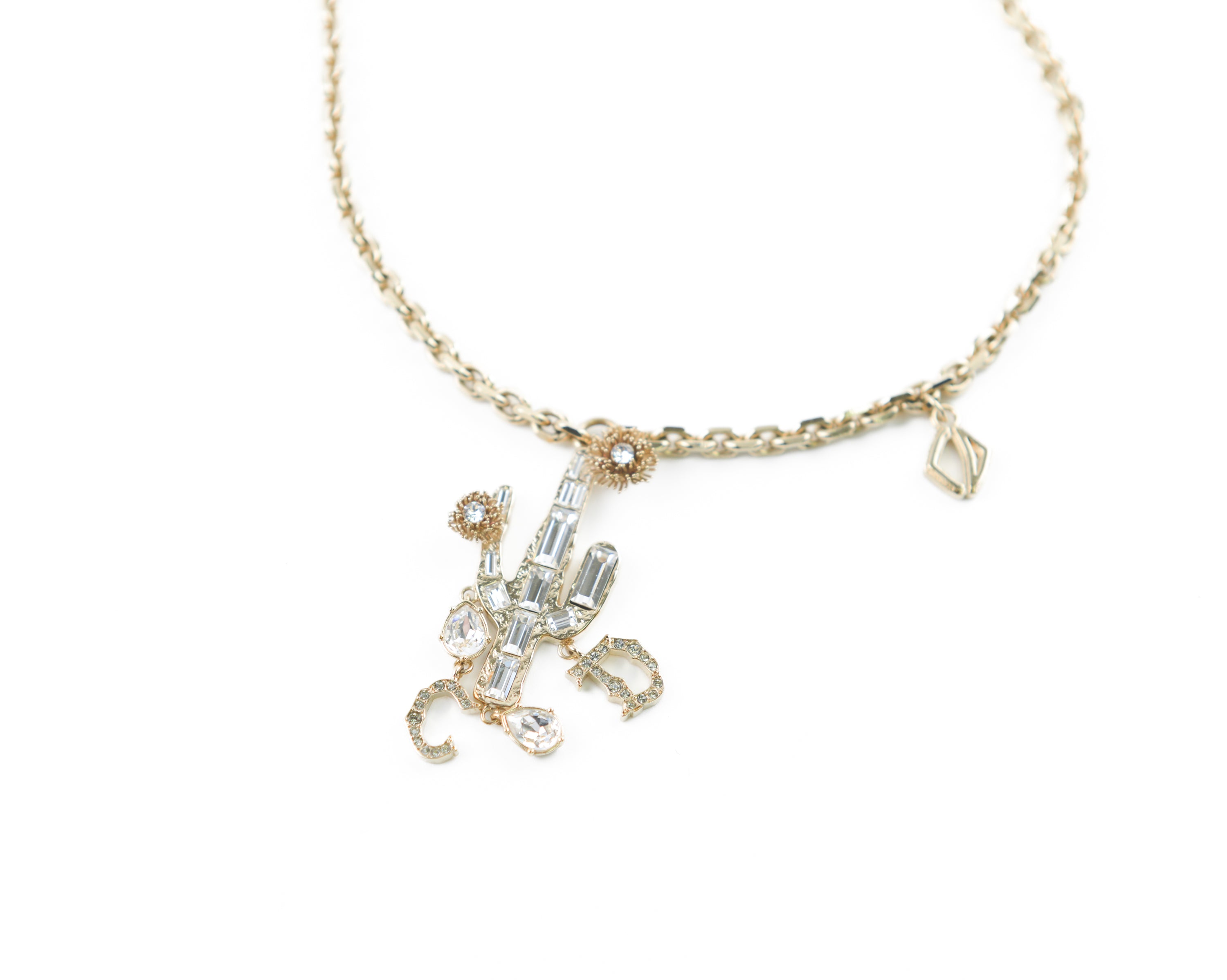 Dior x Cactus Jack Pendant Necklace – n| pose