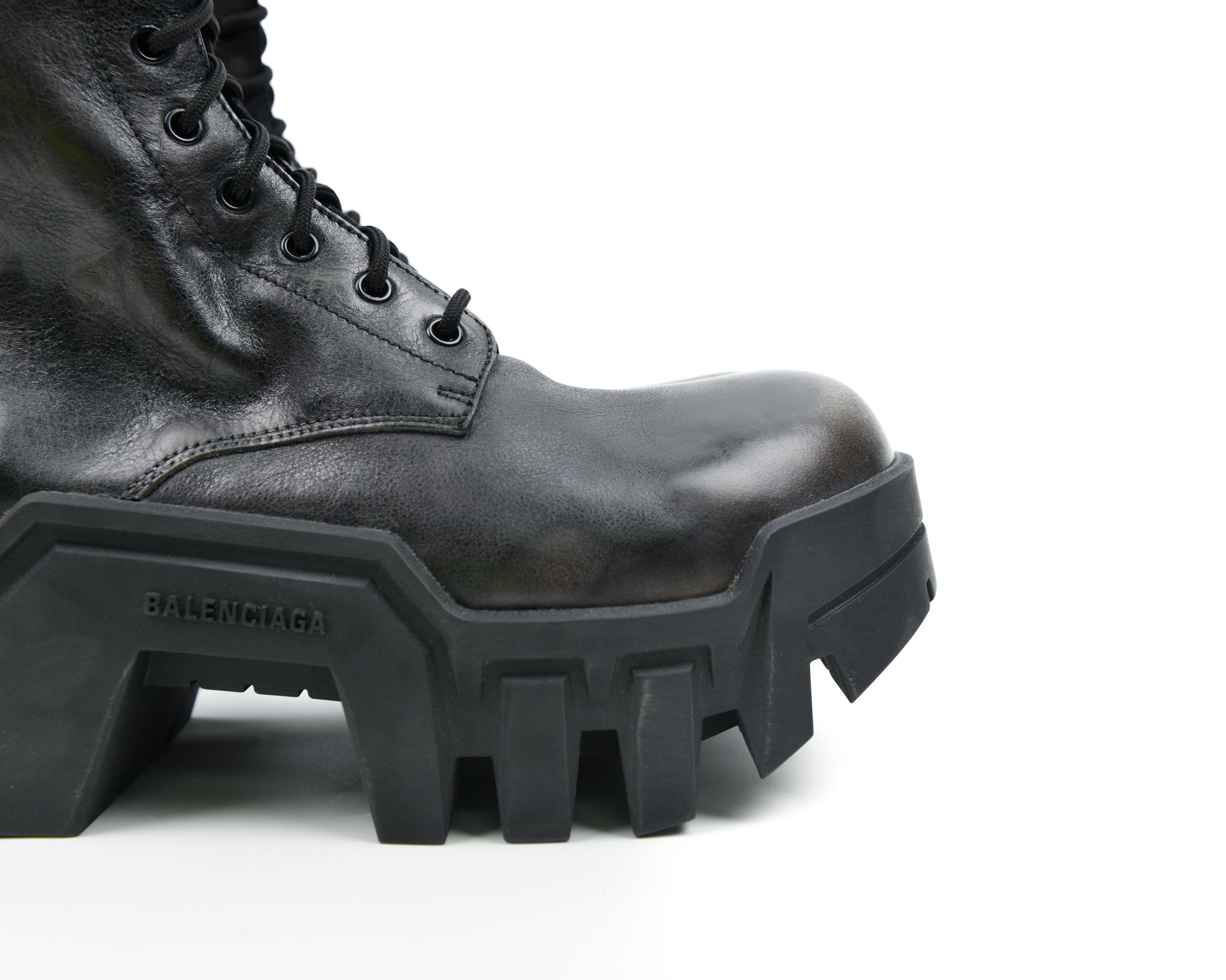 Bulldozer Laceup Boots